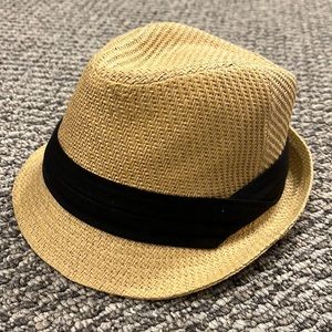 Bebe tan fedora hat.